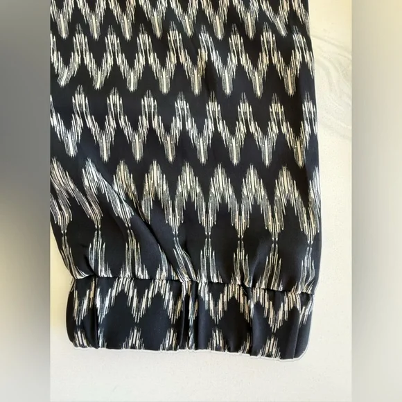 Flynn Skye Black + White Patterned Pants Size 3 - Picture 8 of 9
